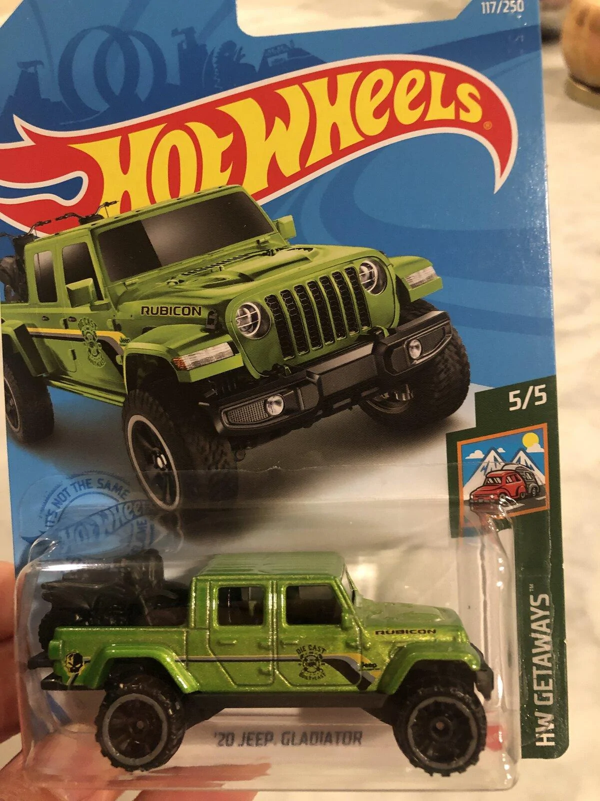 Jeep Gladiator GECKO GREEN Gladiator Club 5893BE16-19AD-4858-863F-9C5FF9973649