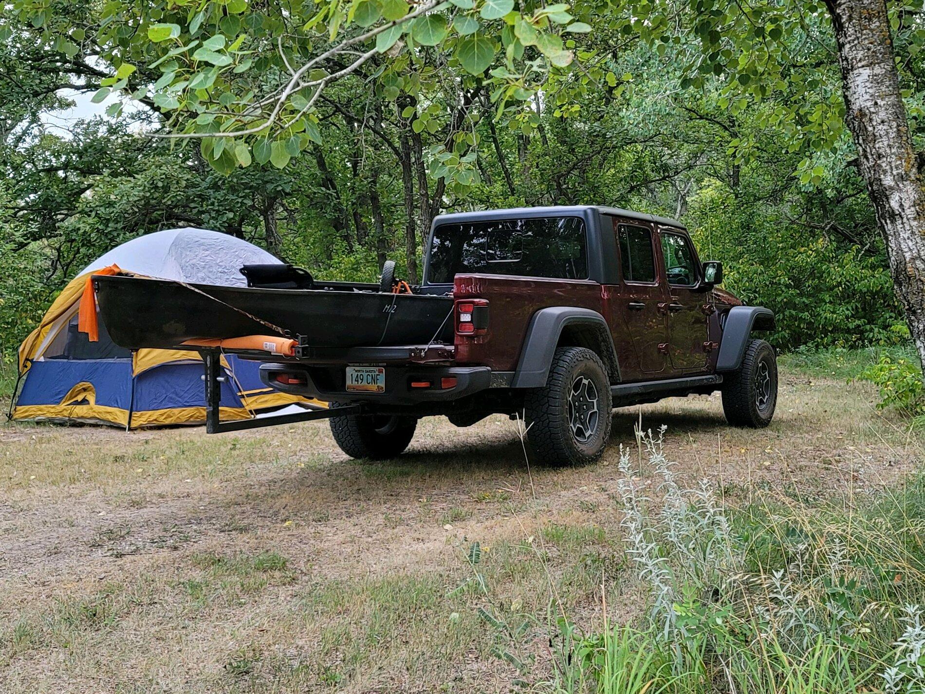Jeep Gladiator How do you guys carry your kayaks? 52368