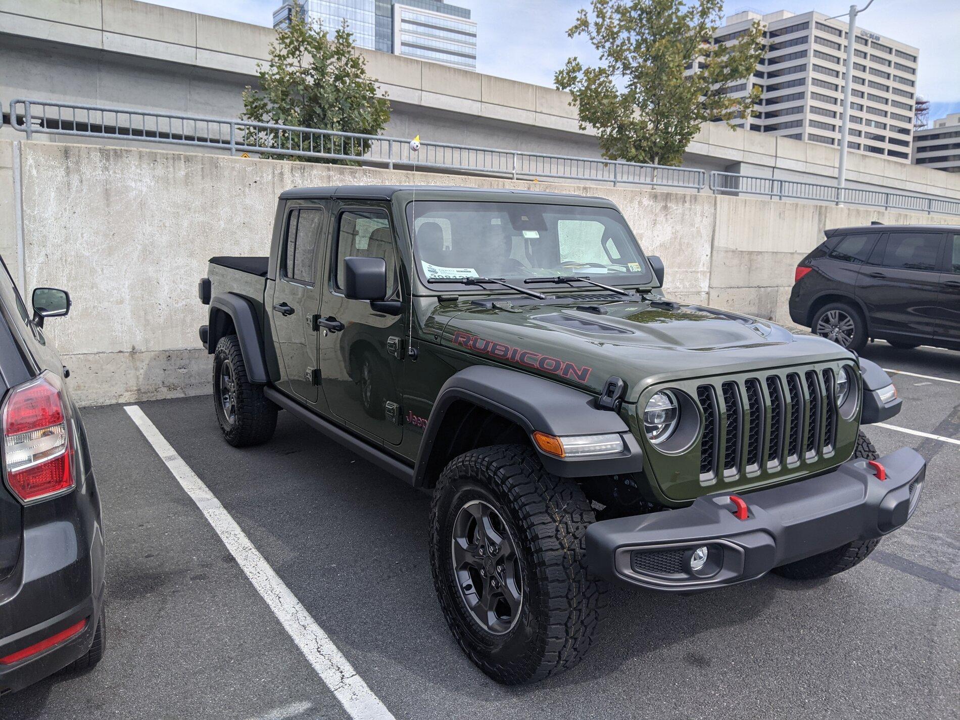 Jeep Gladiator Took Delivery of Your JT? Sign in Here! PXL_20210925_183259615