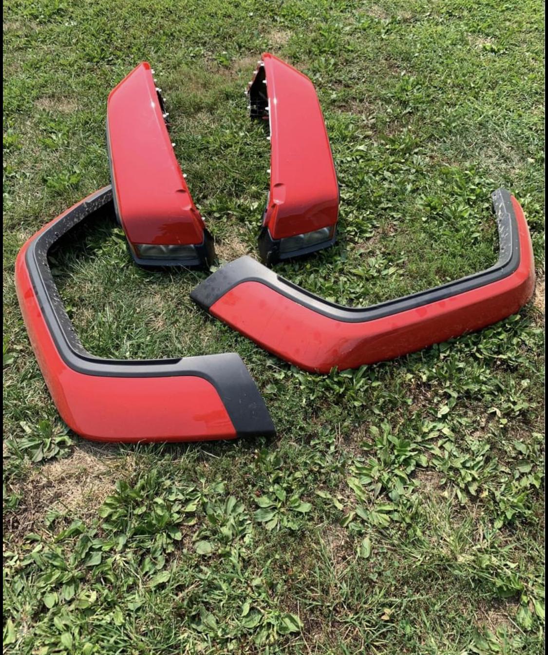 Jeep Gladiator Red Sahara JT Fender Flares 7A86E6FF-0028-412D-8724-98C4EB78AC37