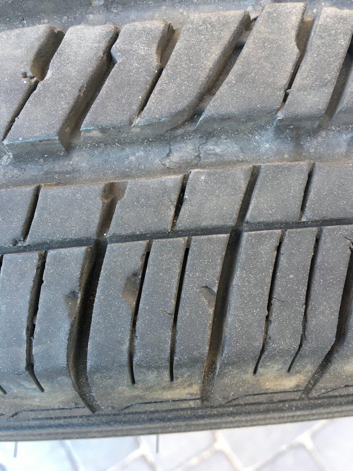 Jeep Gladiator (4) 255/70R18 Overland Takeoffs Las Vegas $250 E2BBD8D0-E741-4ACB-ABF9-01A59D4CB4A8