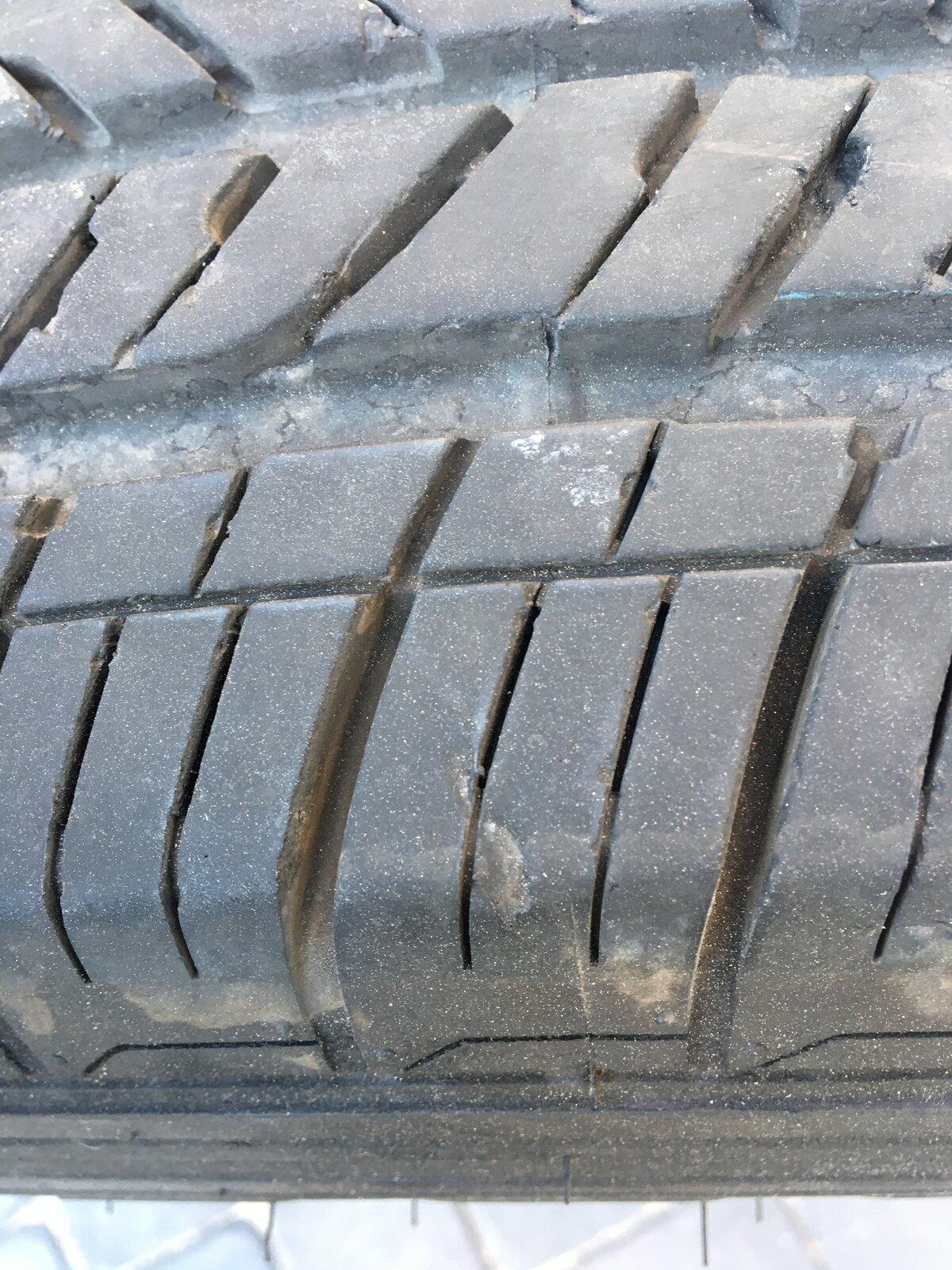 Jeep Gladiator (4) 255/70R18 Overland Takeoffs Las Vegas $250 323F3097-D96E-45E8-B3E3-19C1751A56D6