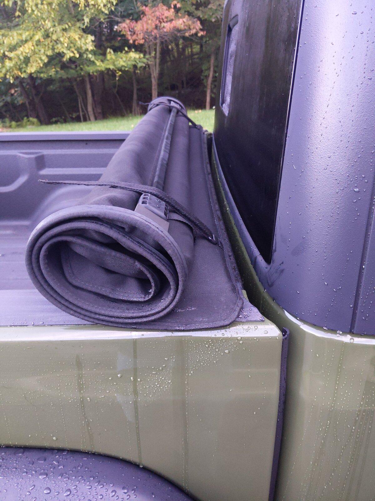 Jeep Gladiator How do you secure rolled-up tonneau cover? 16331745060331817498527839662012