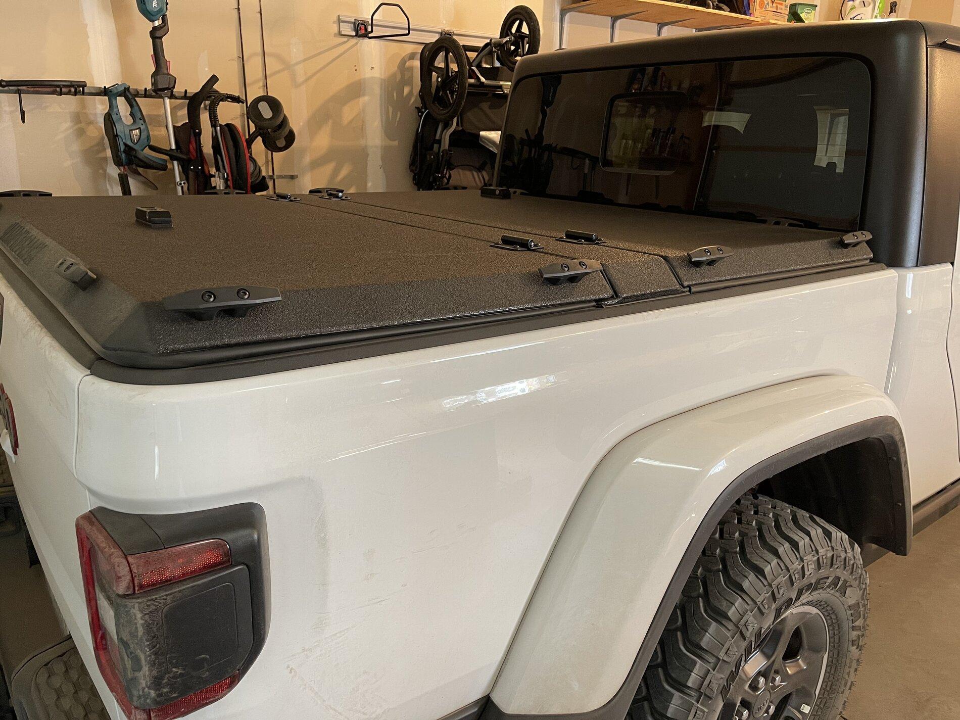 Jeep Gladiator Diamondback HD 3263685E-0375-4F4D-9160-B49066354CAA
