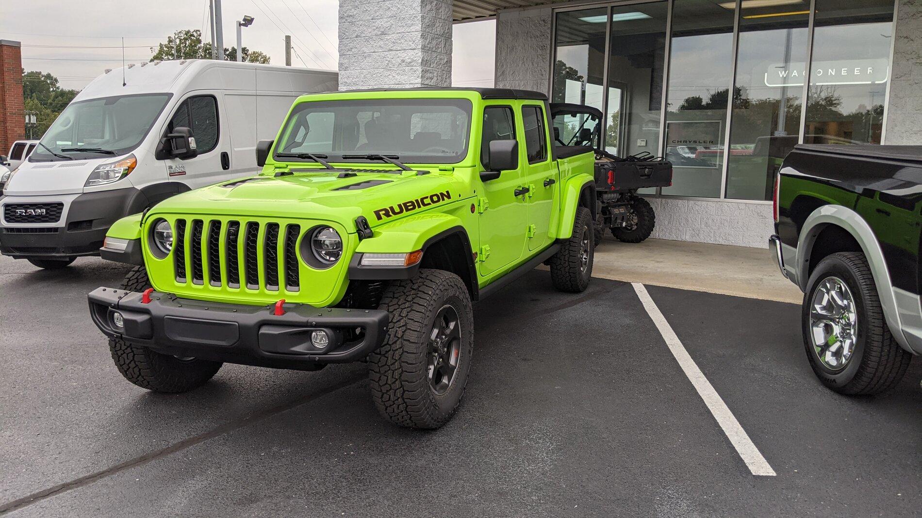 Jeep Gladiator GECKO GREEN Gladiator Club PXL_20211002_180007576