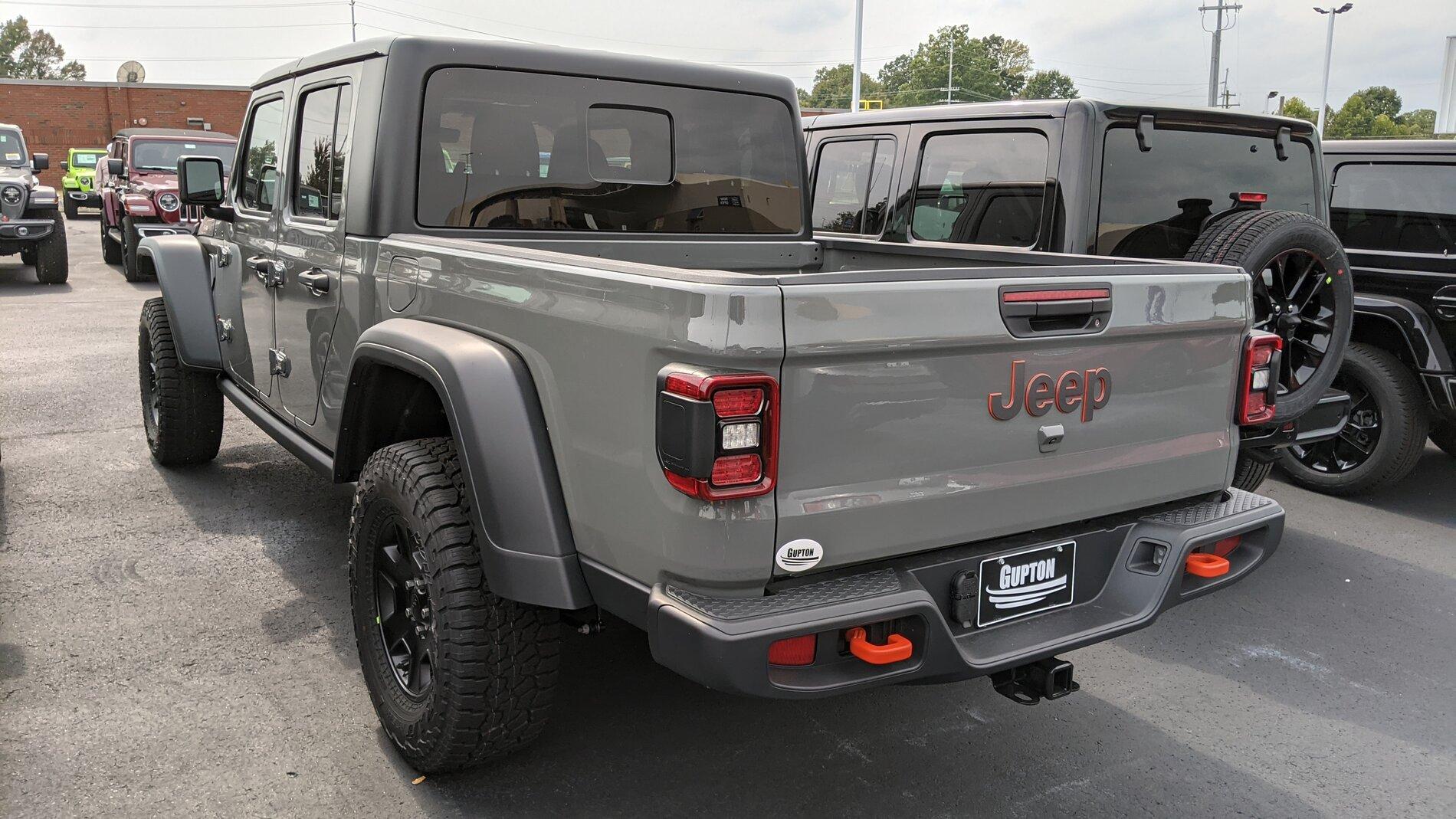 Jeep Gladiator Gupton Motors up to 8% below invoice PXL_20211002_190023471