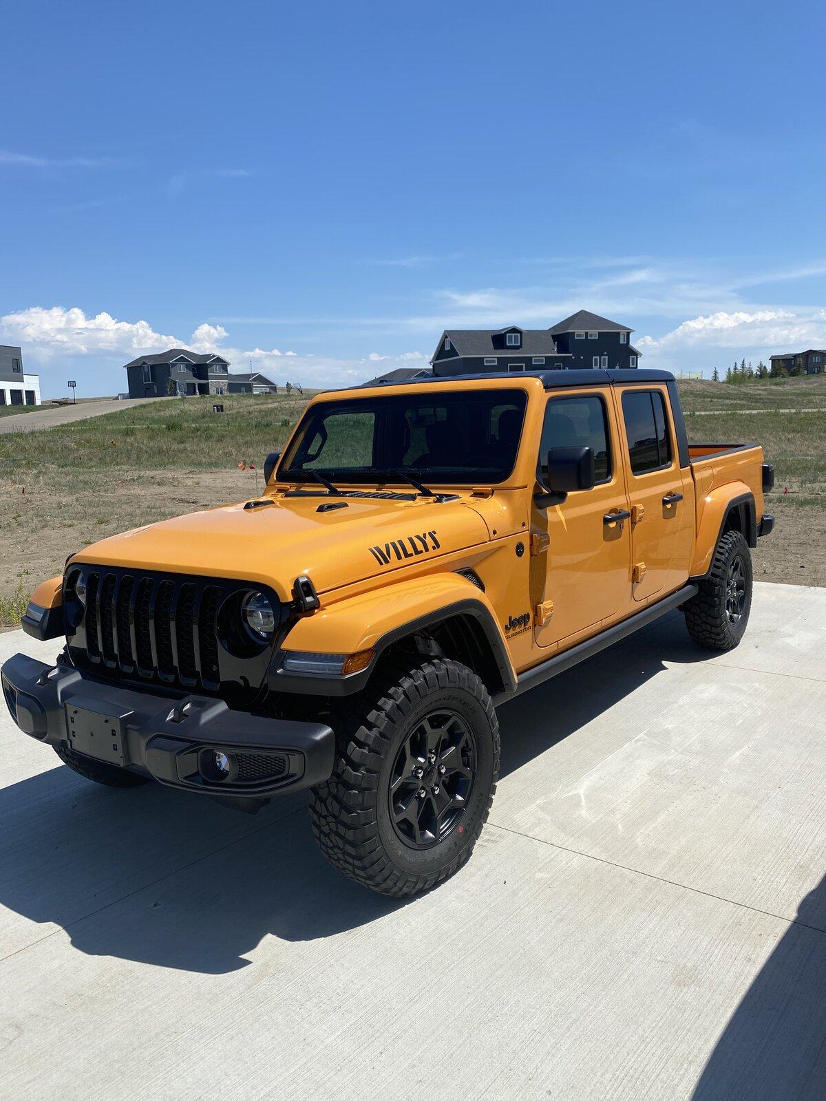 Jeep Gladiator NACHO Gladiator club C5E79EDC-36F1-4BA7-850C-9174B74DD255