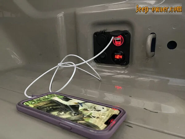 Jeep Gladiator Overlanding fridge/freezer set up 5740B5DA-B618-485C-AF73-557AF62E2757