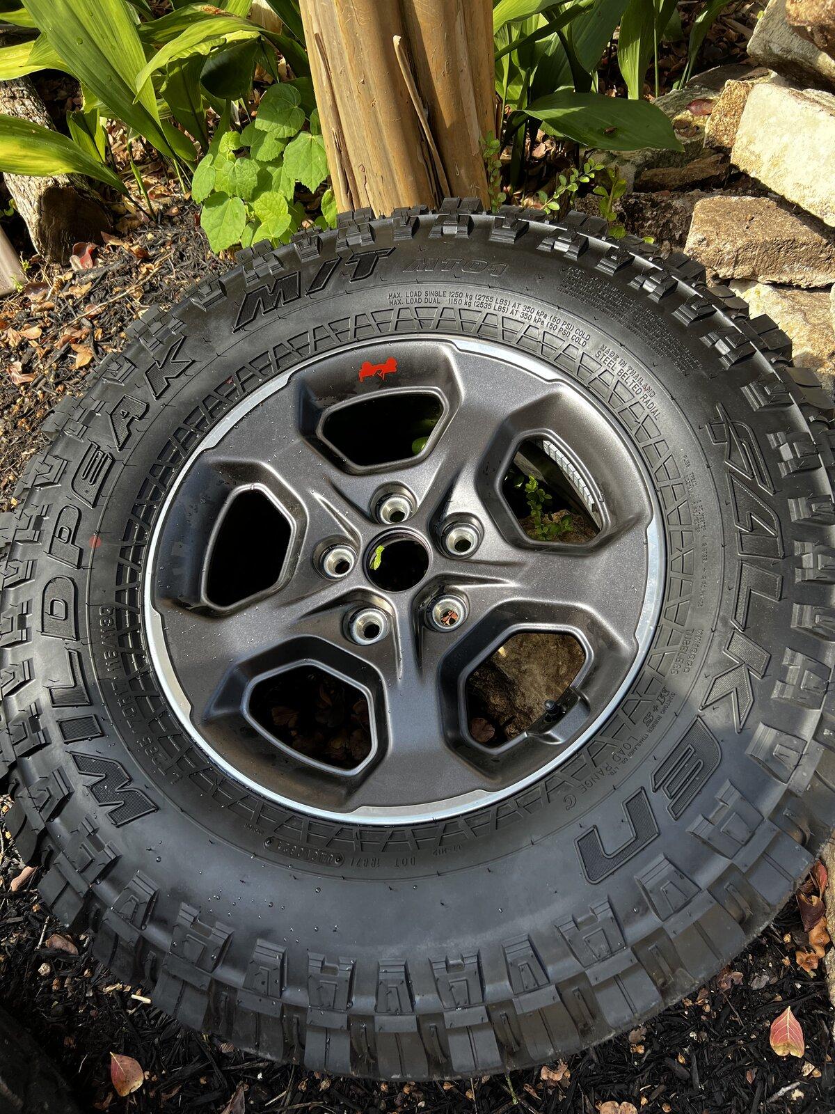 Jeep Gladiator Selling Rubicon take offs - brand new 247A767C-2A24-4540-B588-5507F41BBCEE