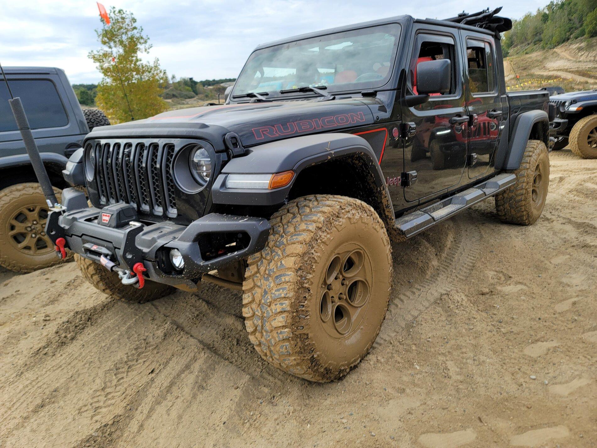 Jeep Gladiator Jeep Adventure Academy  Holly Michigan ORV park - experience, photos, videos 20211002_145252