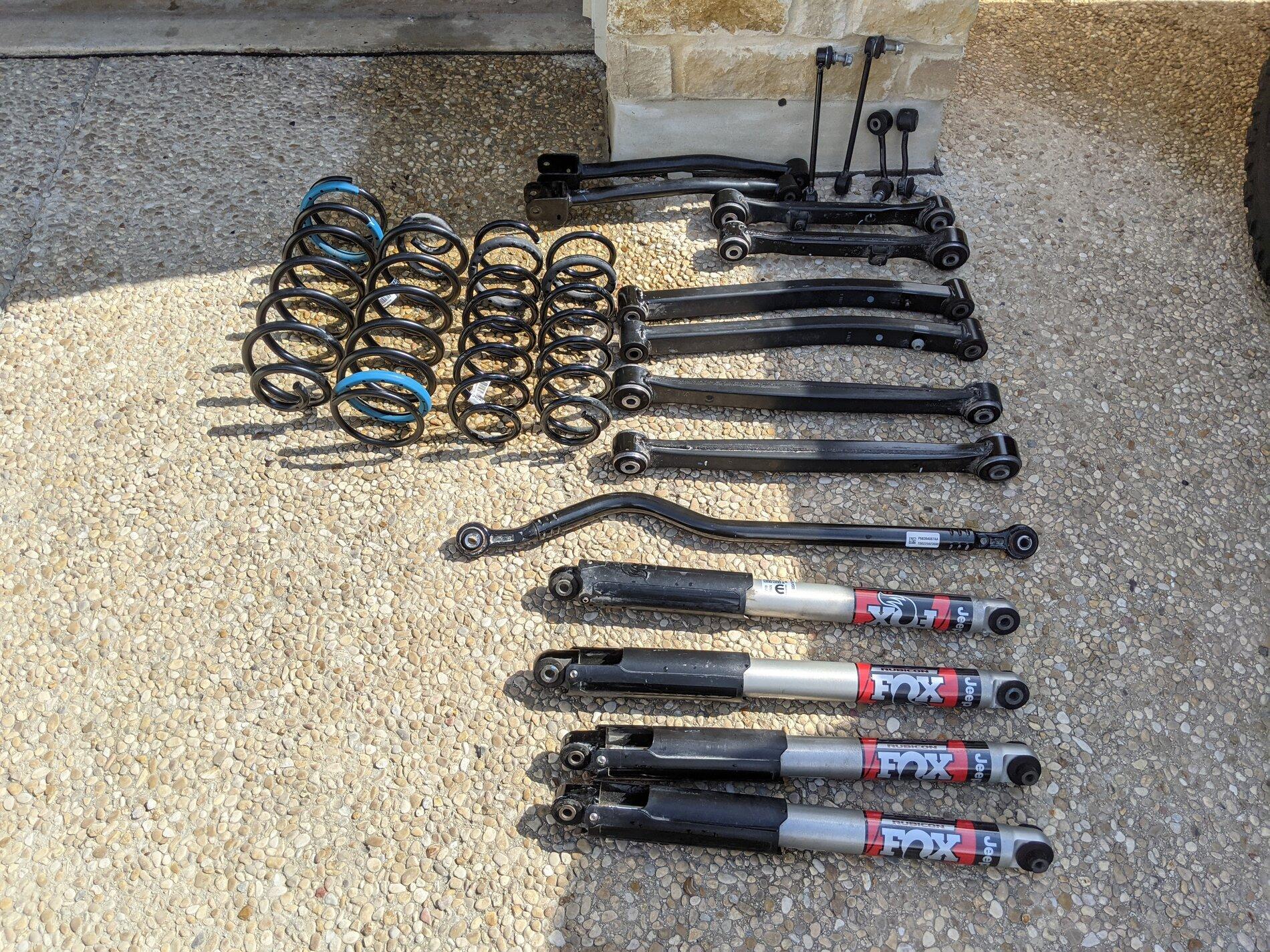 Jeep Gladiator FS: Rubicon Suspension, and bumper/skid PXL_20211002_200931167