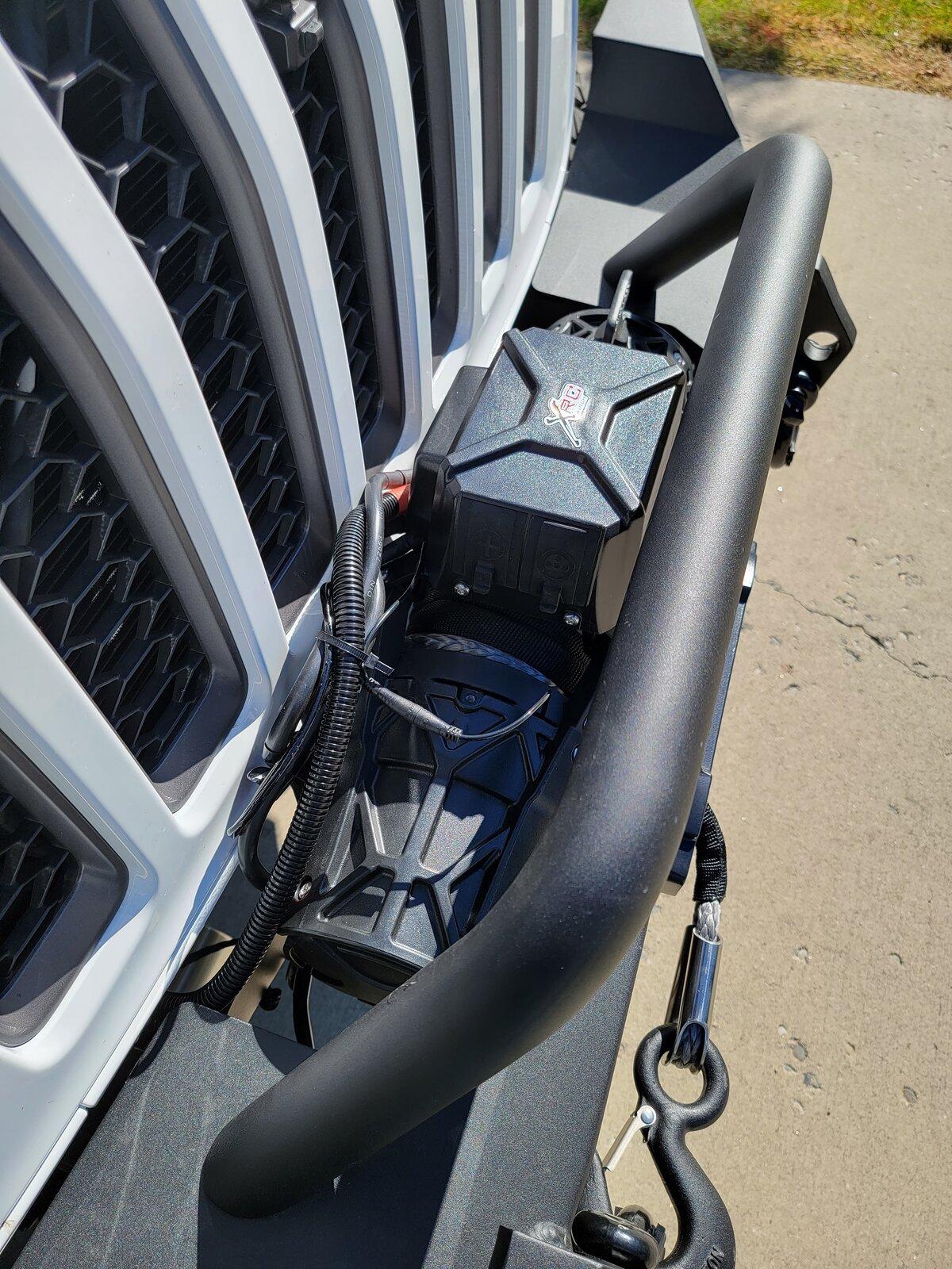 Jeep Gladiator Rugged Ridge HD full width front bumper feedback? 20211002_132708