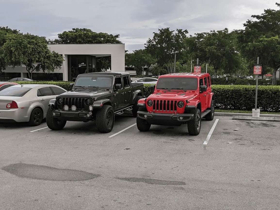 Jeep Gladiator Jeeps Parking Next To Jeeps 1633311884952