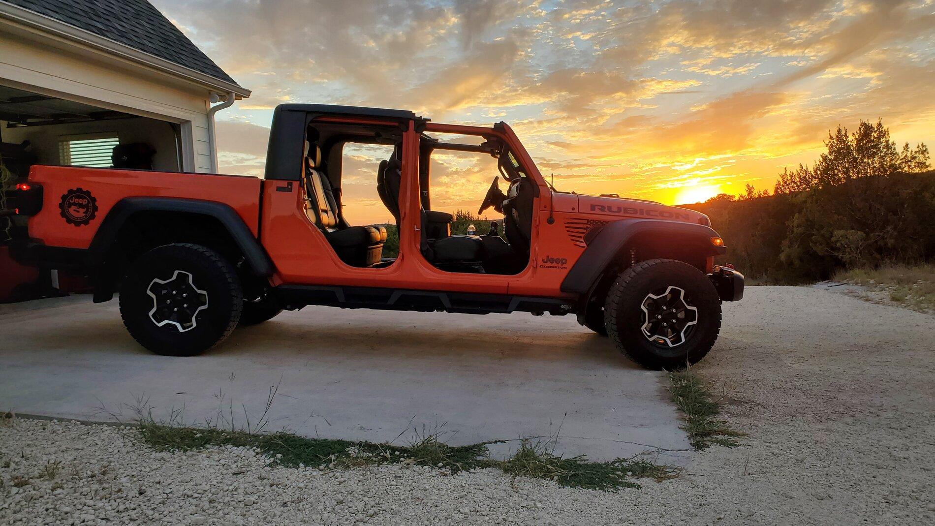 Jeep Gladiator Raptor to Gladiator FNG 20210924_192137