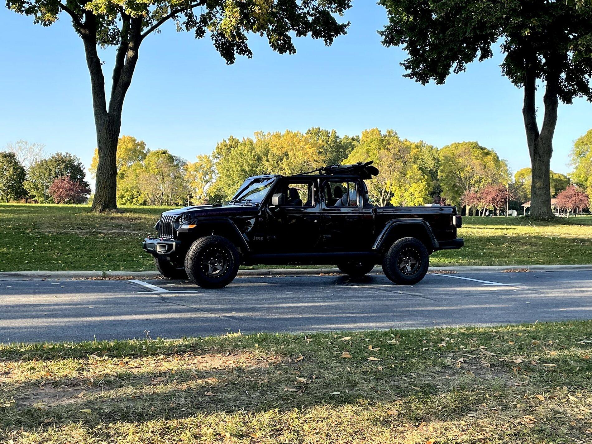 Jeep Gladiator Took Delivery of Your JT? Sign in Here! IMG_0522