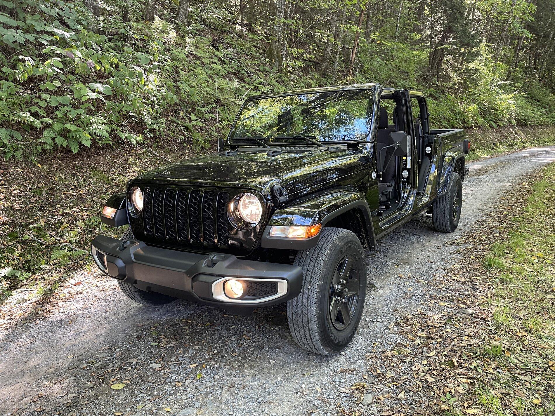 Jeep Gladiator How does BLD work? How do I actuate it? 495007C5-35CC-40CE-A94D-8B4B2A5FC84D