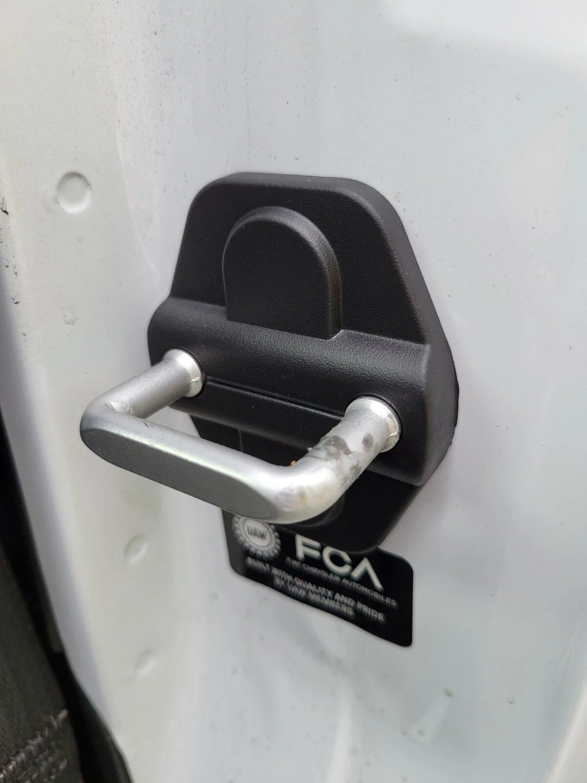 Jeep Gladiator Bright White 80th Anniversary build 20210916_142343