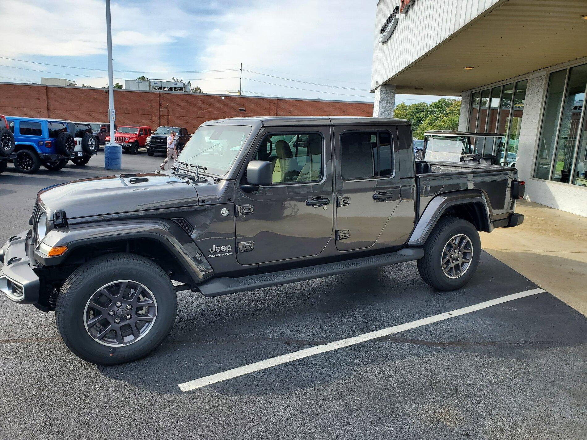 Jeep Gladiator Gupton Motors up to 8% below invoice Delivery Picture