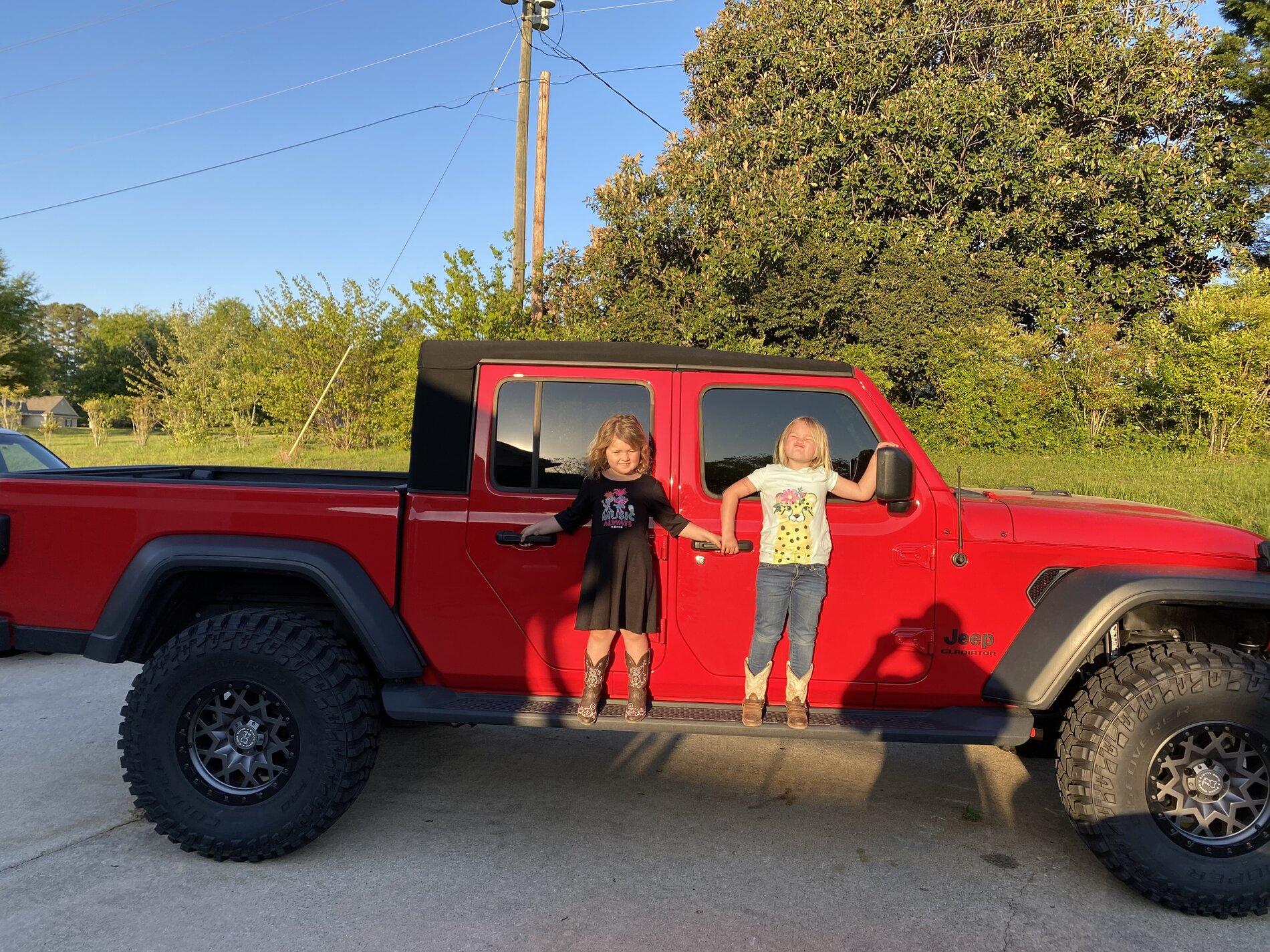 Jeep Gladiator A newbie’s gladiator build :) 972C2884-890A-444F-AED8-F1FEDBA8D8CE