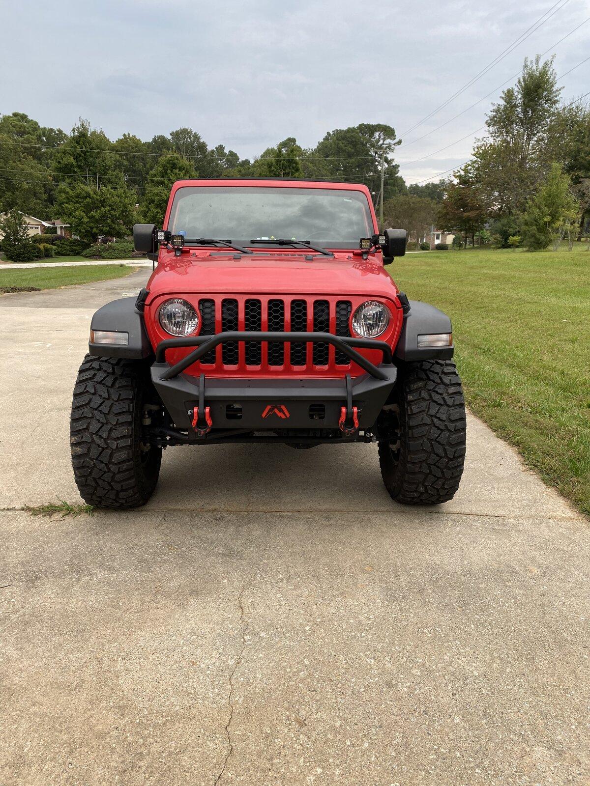 Jeep Gladiator A newbie’s gladiator build :) 25856517-2588-4066-9470-05BDE20DBDBF