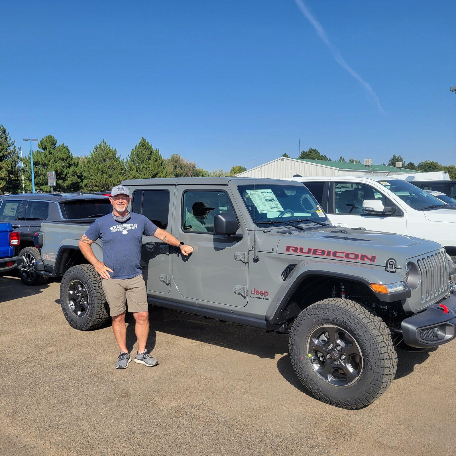 Jeep Gladiator STING GRAY Gladiator JT Club 20210924_151214