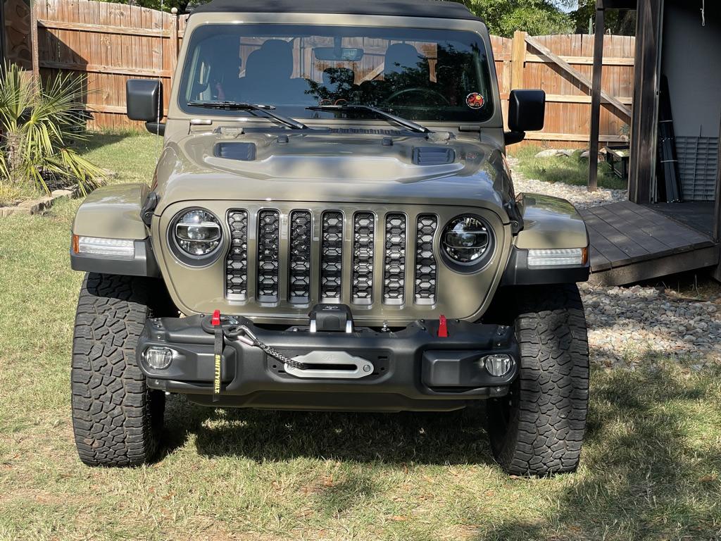 Jeep Gladiator Is LED package worth it?  OEM vs Oracle output? 17EAE6F3-49B4-4446-9E1B-18F4099E3E16_1_105_c