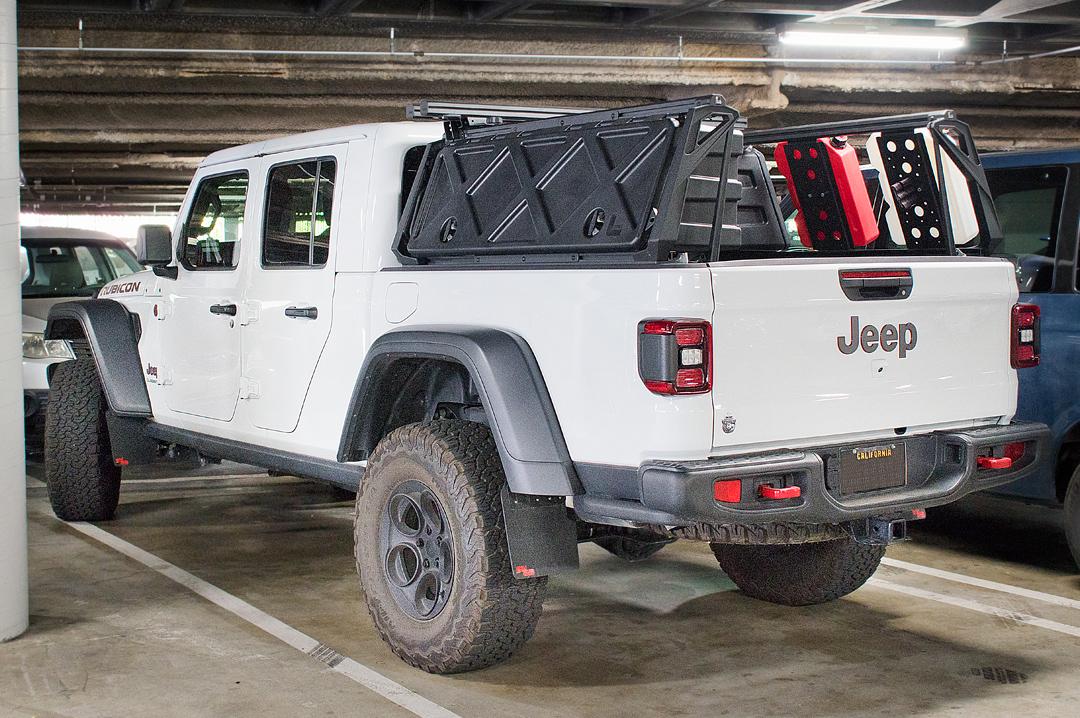 Jeep Gladiator BRIGHT WHITE Gladiator JT Club Petersen-1