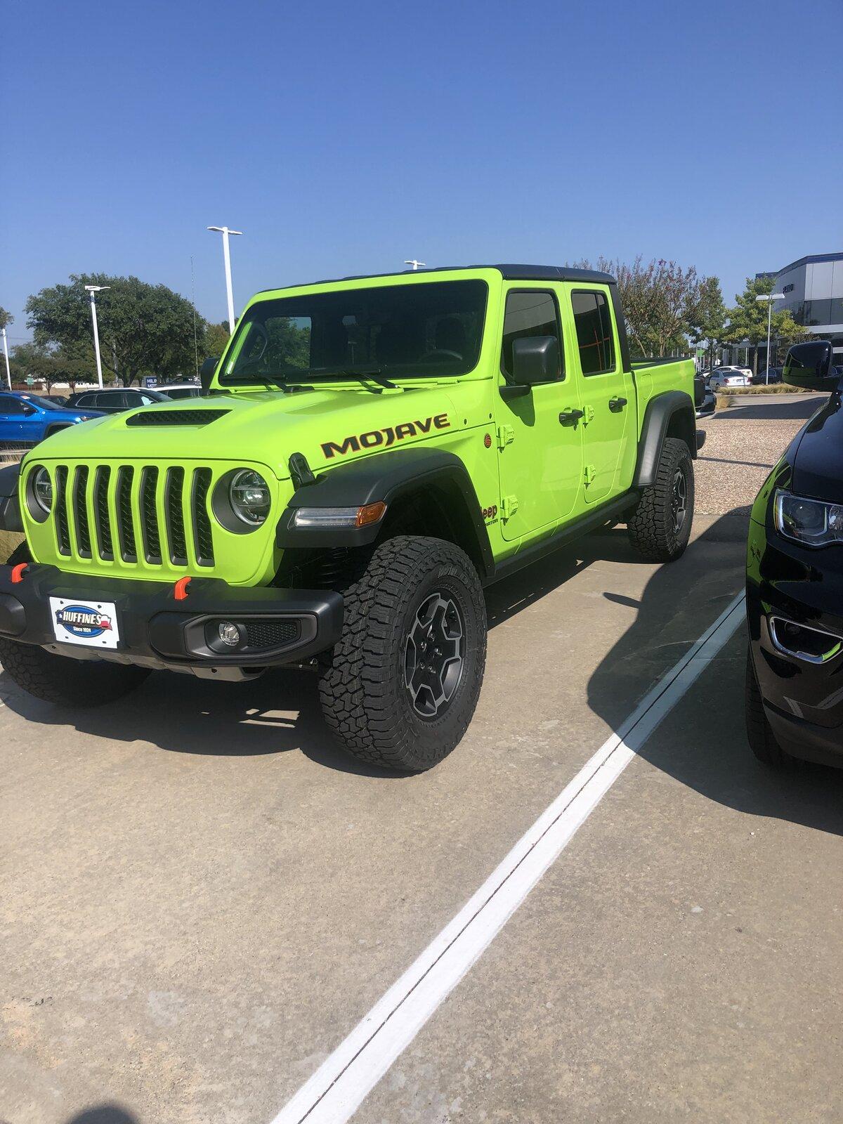 Jeep Gladiator Let's see those Mojave's and Mods C75603D1-831A-46F2-BBDF-F2EA462B1257