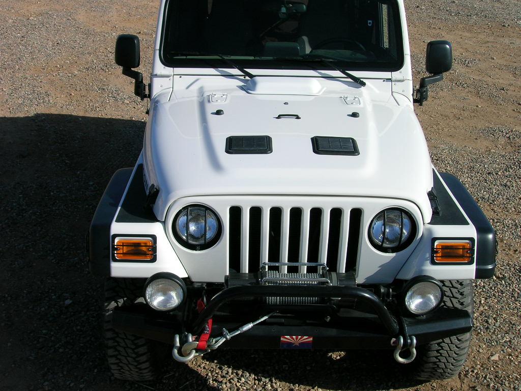 Jeep Gladiator Hood Vents? DSCN3956.JPG