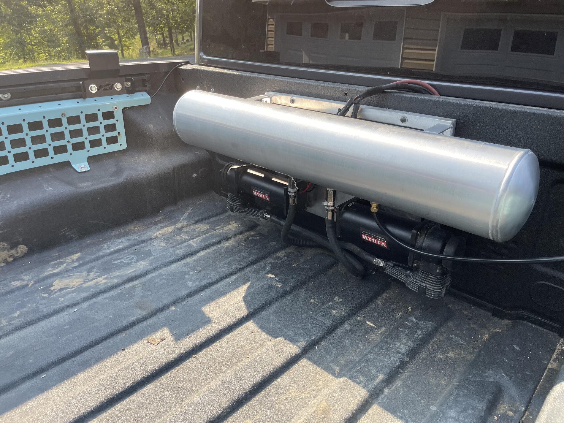 Jeep Gladiator Air tank locations? IMG_0978
