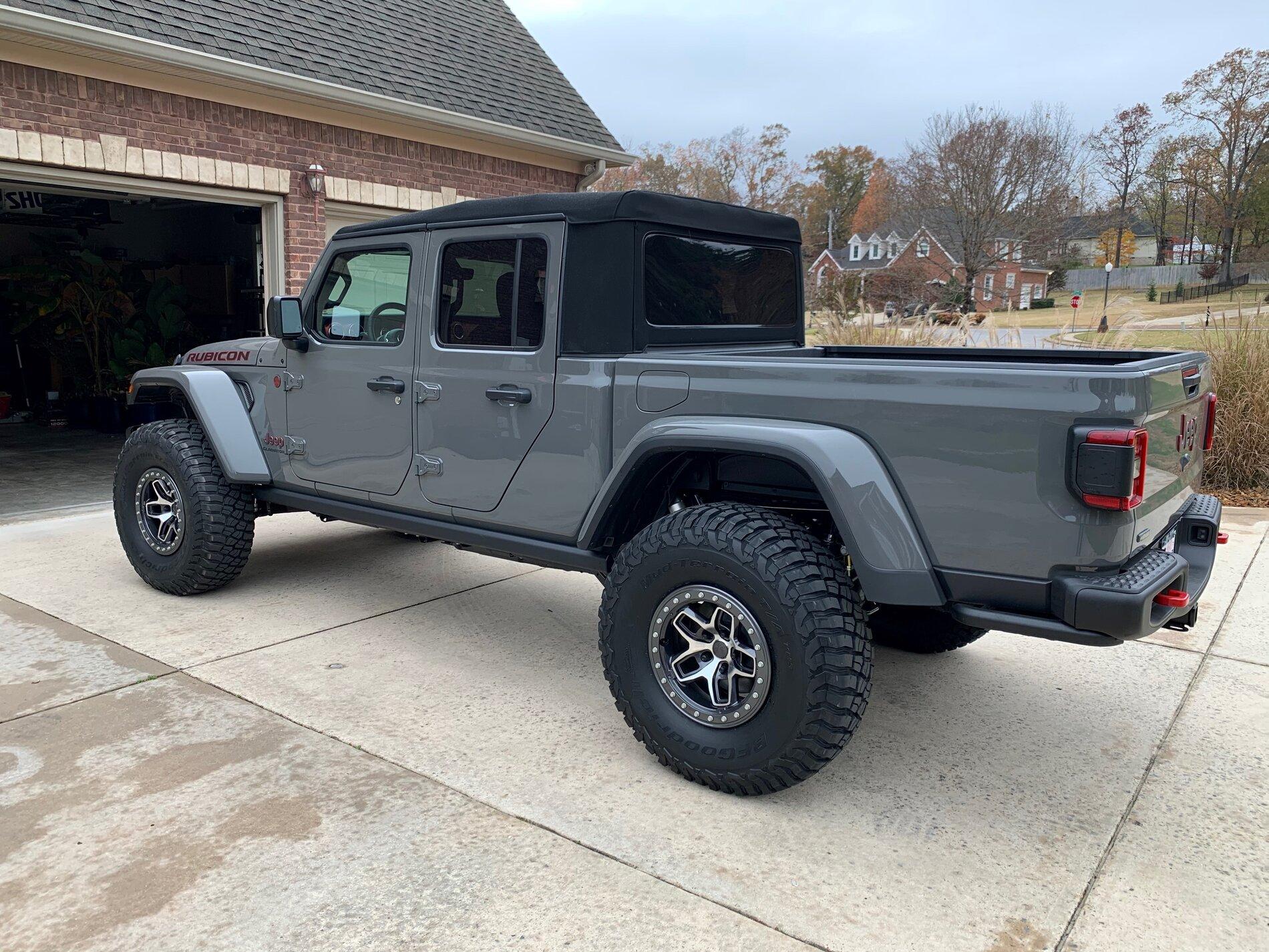 Jeep Gladiator Clayton or EVO 2.5 Diesel lift-- need help choosing... Diesel JT 2