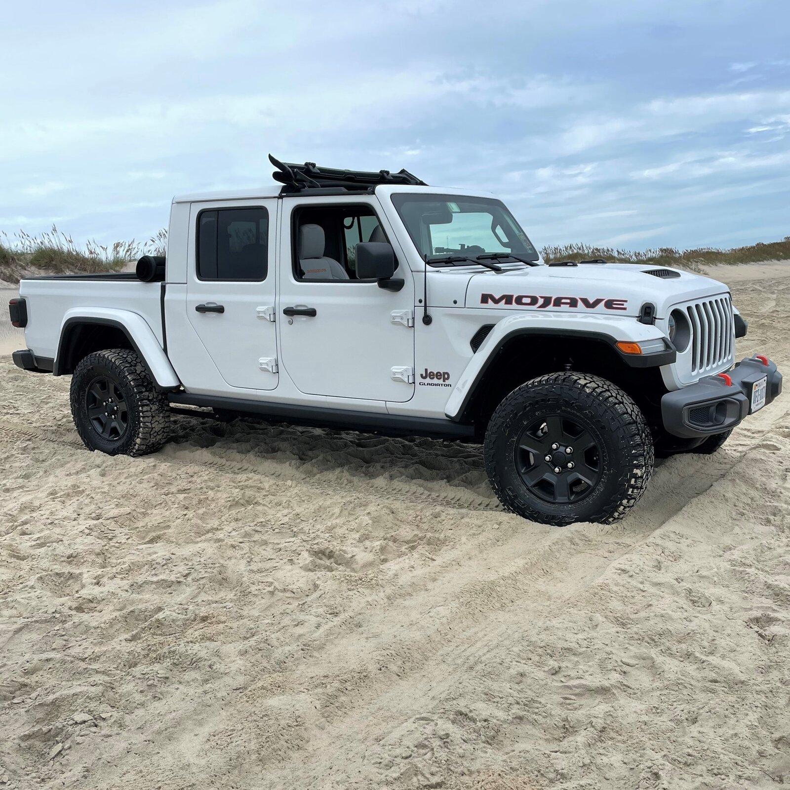 Jeep Gladiator Do you even wheel ? Sep 21 Jeep on Beach