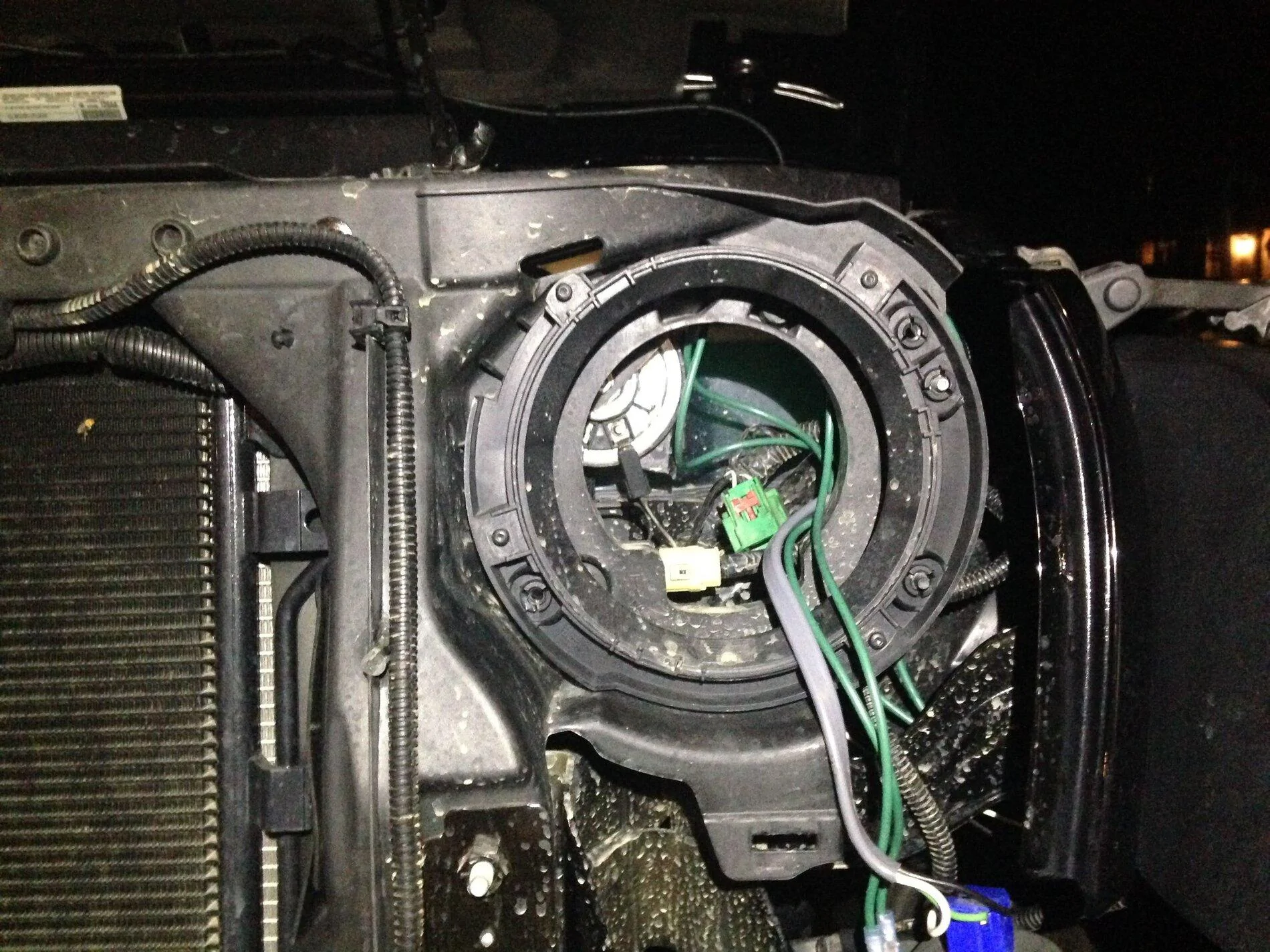 Jeep Gladiator Horizantal headlight adjustment IMG_1177