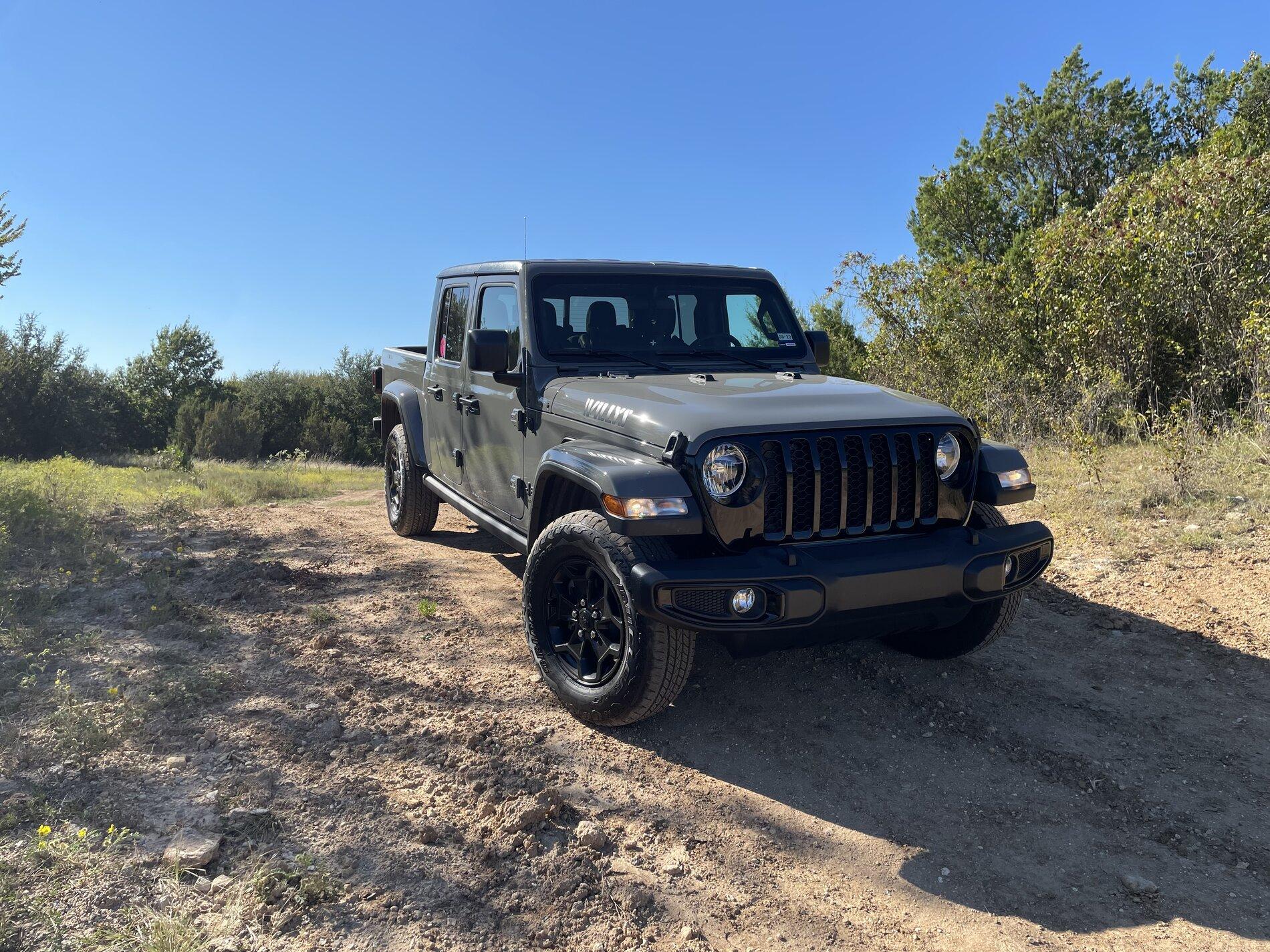 Jeep Gladiator What did you do WITH your Gladiator today? B05CCF51-2FDF-4E2F-A2DF-C8CE6E6F1359
