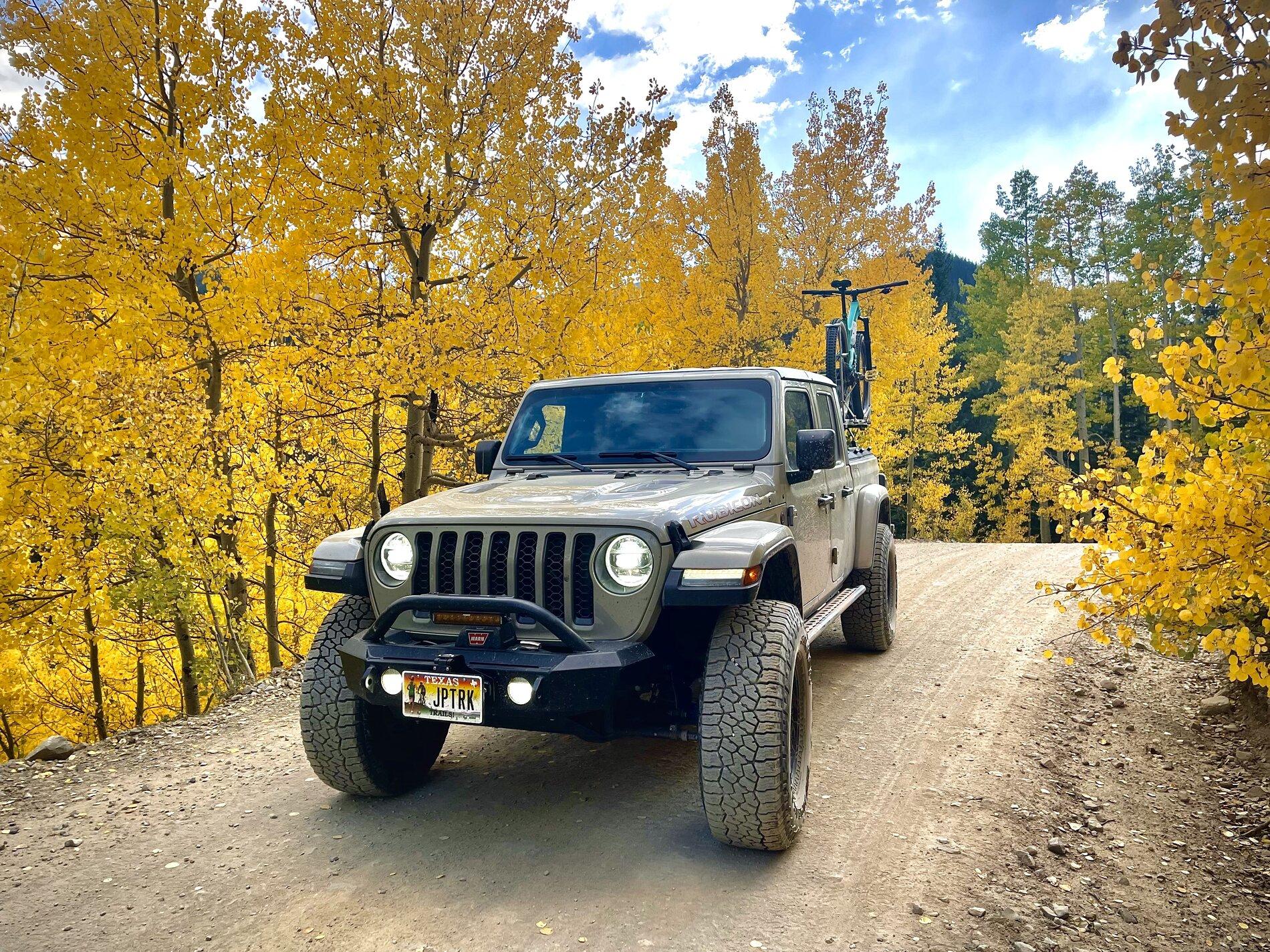 Jeep Gladiator Let's see those Fall Colors. D0BE6F79-1C35-4EE6-9C77-09F7774C5746
