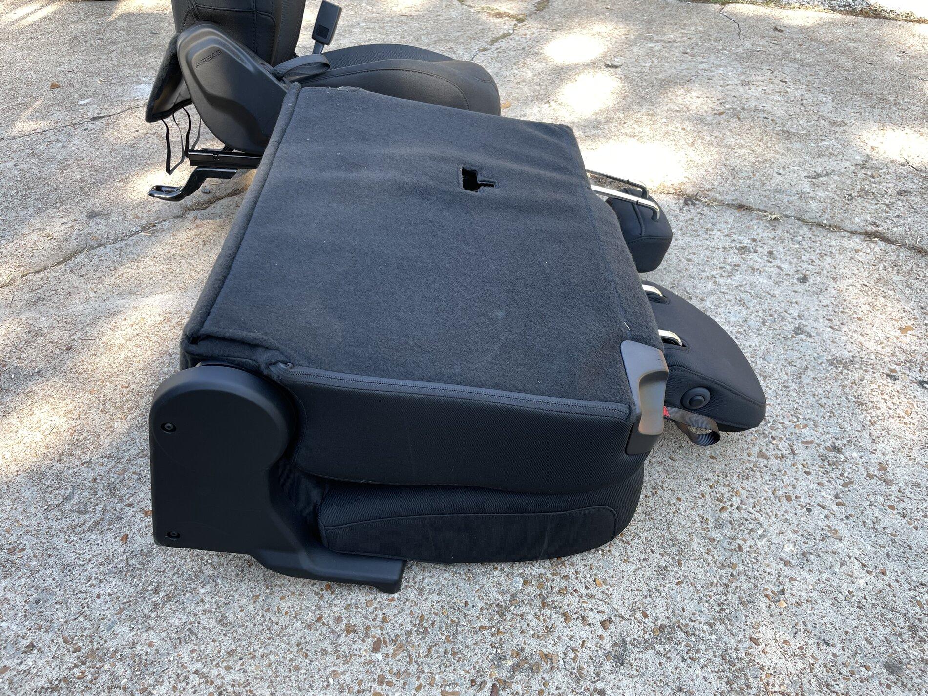 Jeep Gladiator Seats $375 obo EDEBA9FF-4F39-44D3-BCE4-2A61A9AA1B35