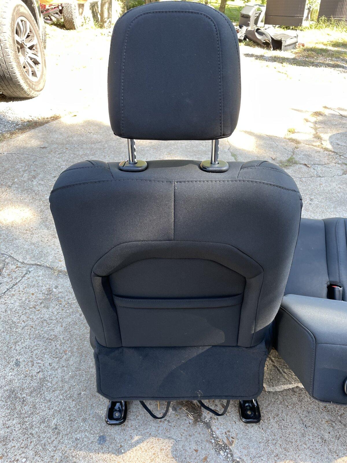 Jeep Gladiator Seats $375 obo 79E6239C-4D13-4802-9E14-7E58FBC0299D