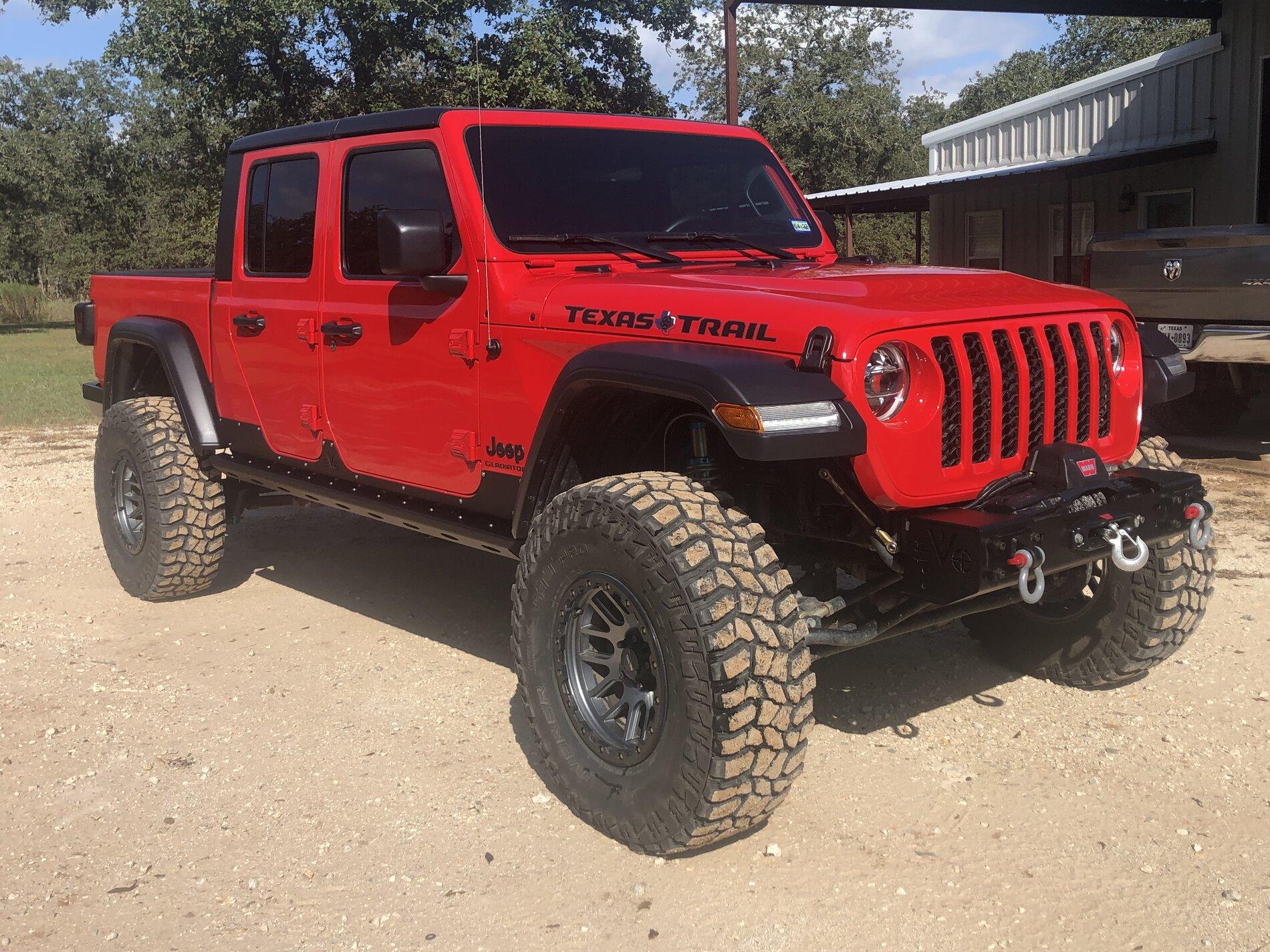 Jeep Gladiator Built 2021 Texas Trail Eco Diesel 17D5B663-D069-4C01-BF50-6FD1875AC119