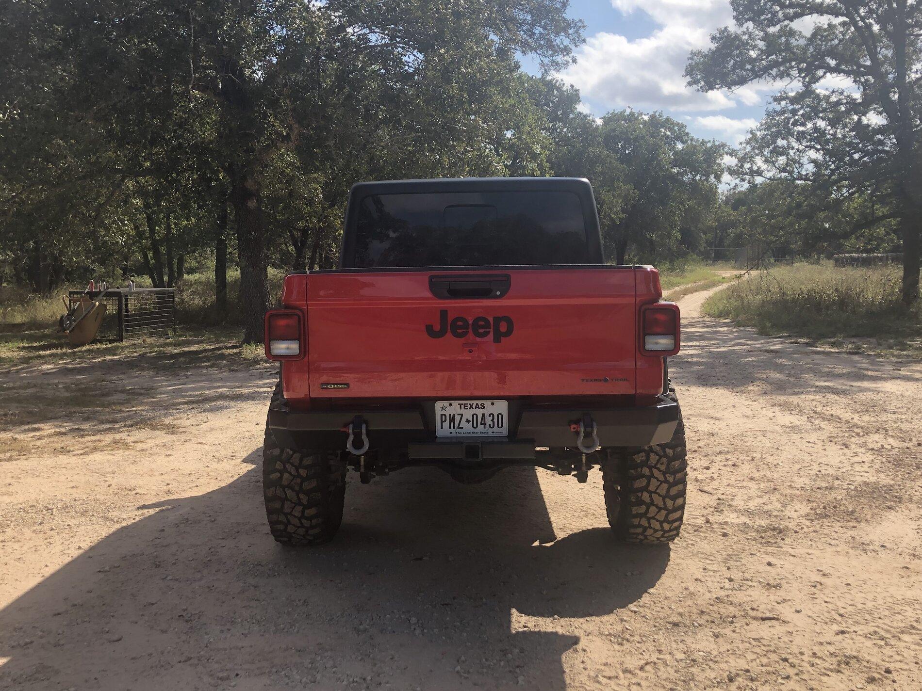 Jeep Gladiator Built 2021 Texas Trail Eco Diesel 53D4D027-F356-4D74-A8AE-DA48ECE85FC2