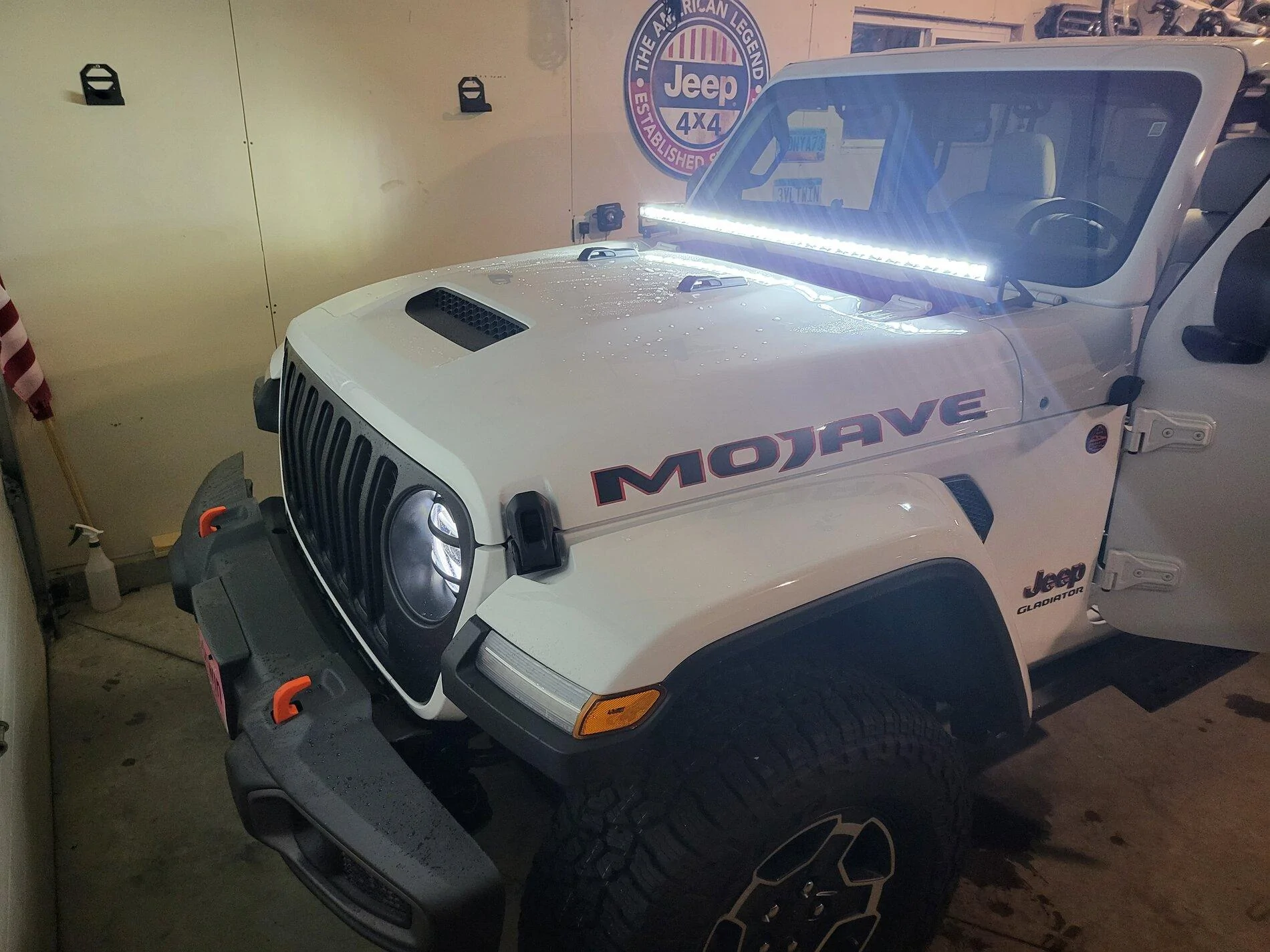 Jeep Gladiator Mojave light bar?? 20211010_192840