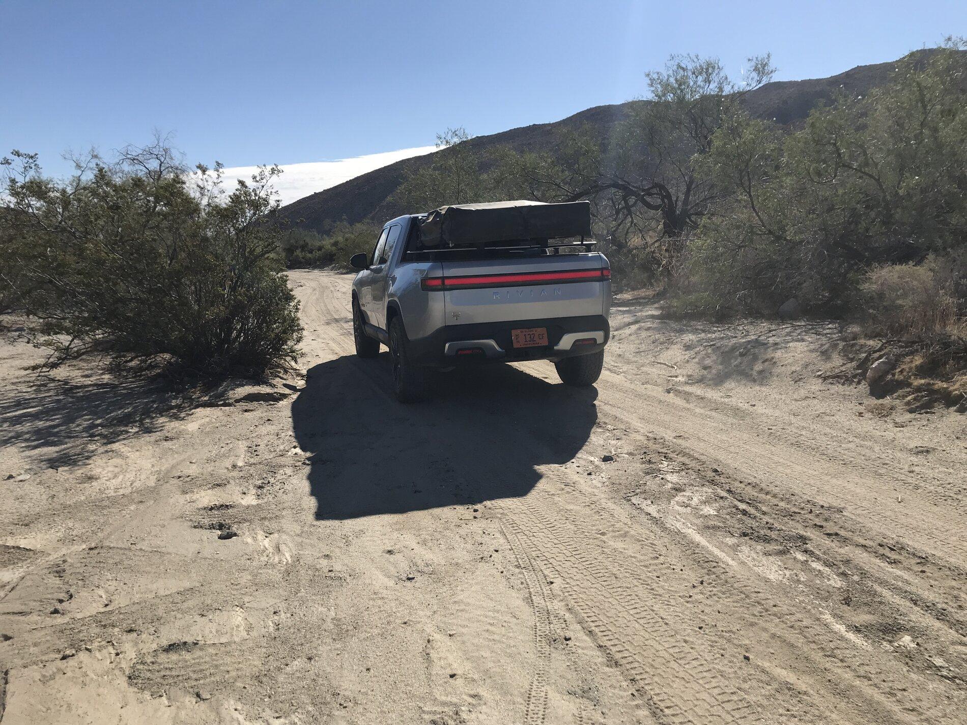 Jeep Gladiator SoCal desert season start C54F4804-0DF7-4669-9DA5-3D3BFEE3C0F8