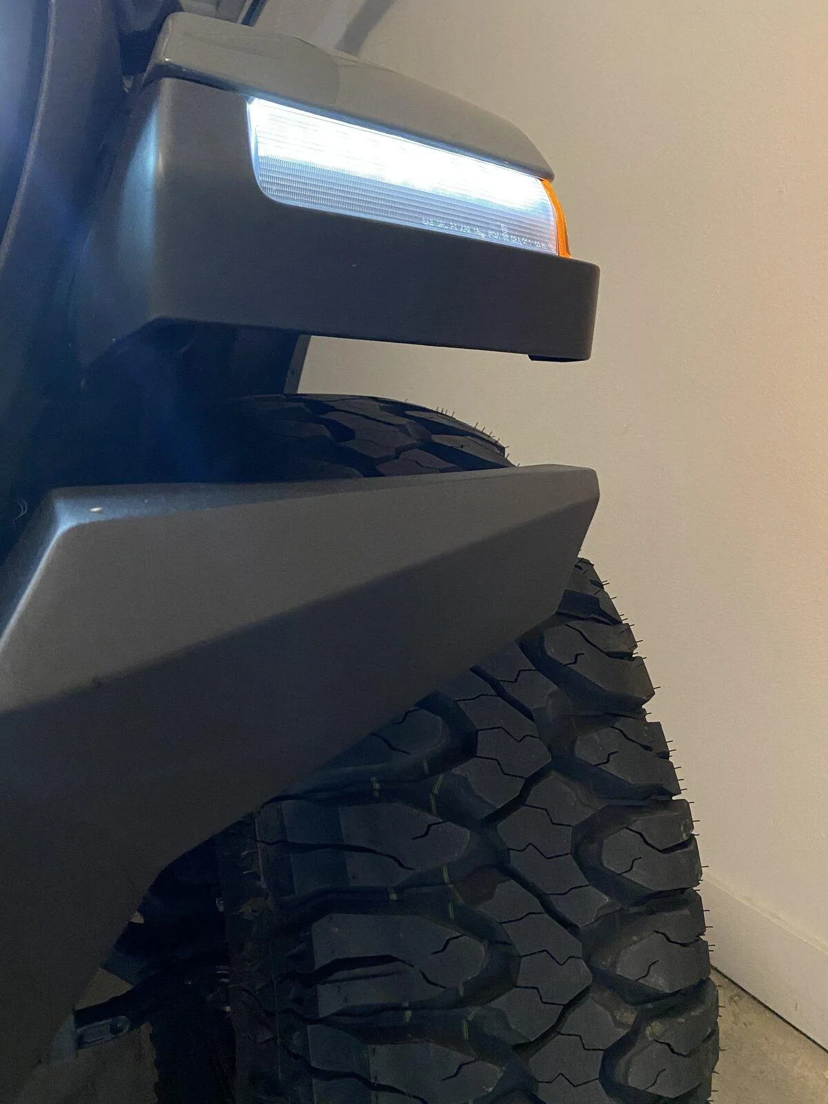 Jeep Gladiator (VolatileA) Big Sur - 2021 Sting Gray Mojave Build E6C6E3DE-B804-4E8D-BA07-90FD7E4B7900