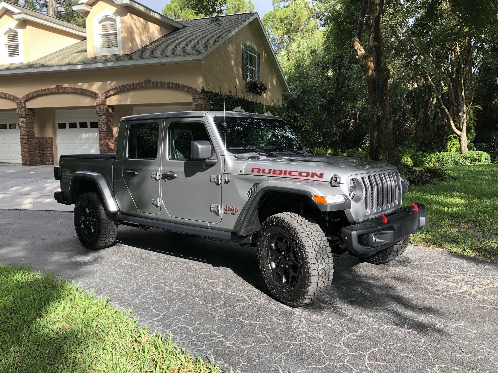 Jeep Gladiator Launch Edition Delivered DDFBF415-C513-4016-8857-864EB5FDC53F