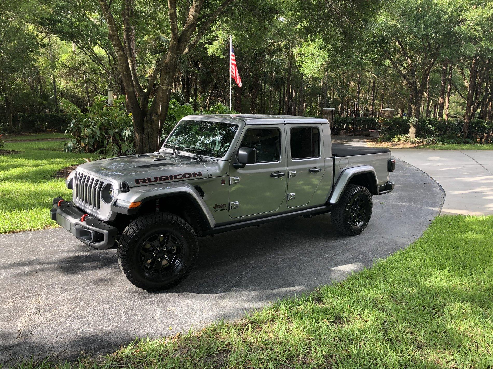 Jeep Gladiator Launch Edition Delivered 219B1747-4C8C-485E-A3A0-EC6E2F94292B