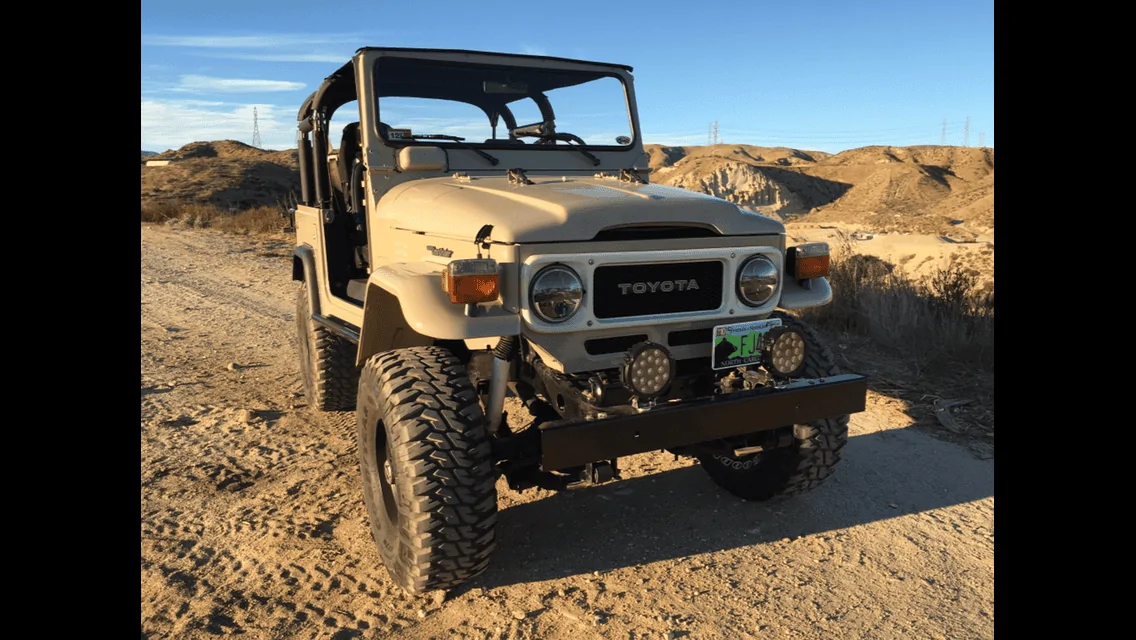 Jeep Gladiator While waiting, check out and drool over this FJ45 7740F2E7-861F-44CE-AA17-F63FBDF0FBDD