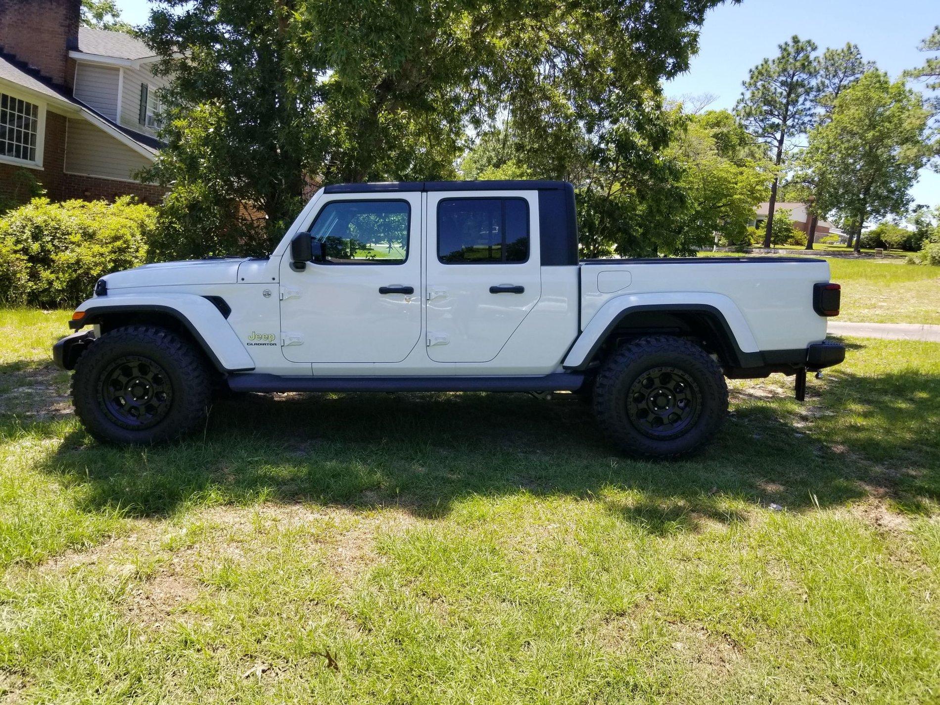 Jeep Gladiator Overland Wheel/Tire upgrade combo suggestions 20190614 Jeep JT - Columbia, SC (2)