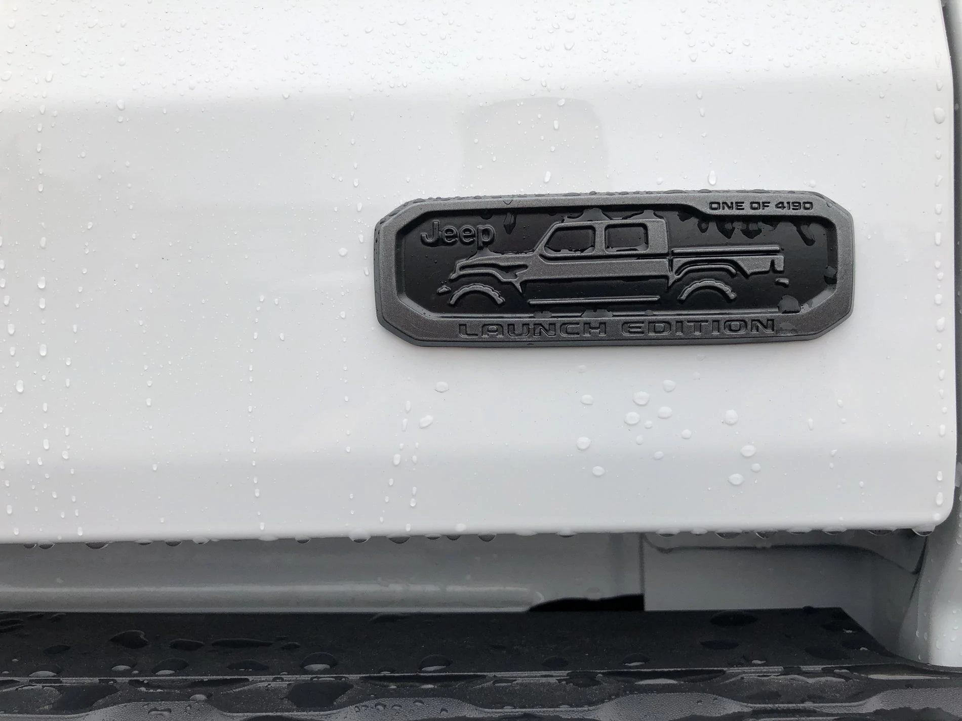 Jeep Gladiator Launch Edition Buyers Club 35AA3322-E0A8-414E-A9F1-2B3A7354E91F