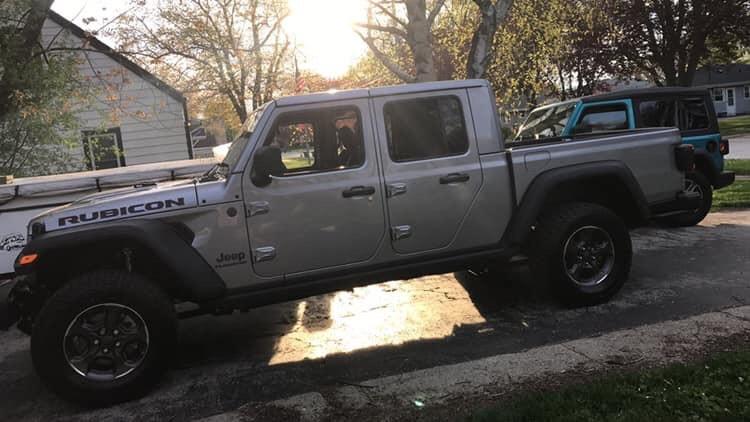 Jeep Gladiator Took Delivery of Your JT? Sign in Here! Gladiator 2