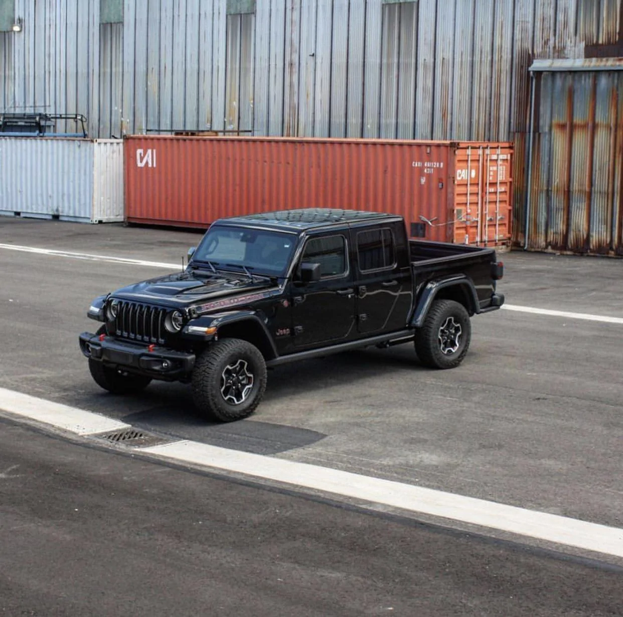 Jeep Gladiator BLACK Gladiator JT Club C9479B7F-2C41-41D9-A179-76610AC289D2