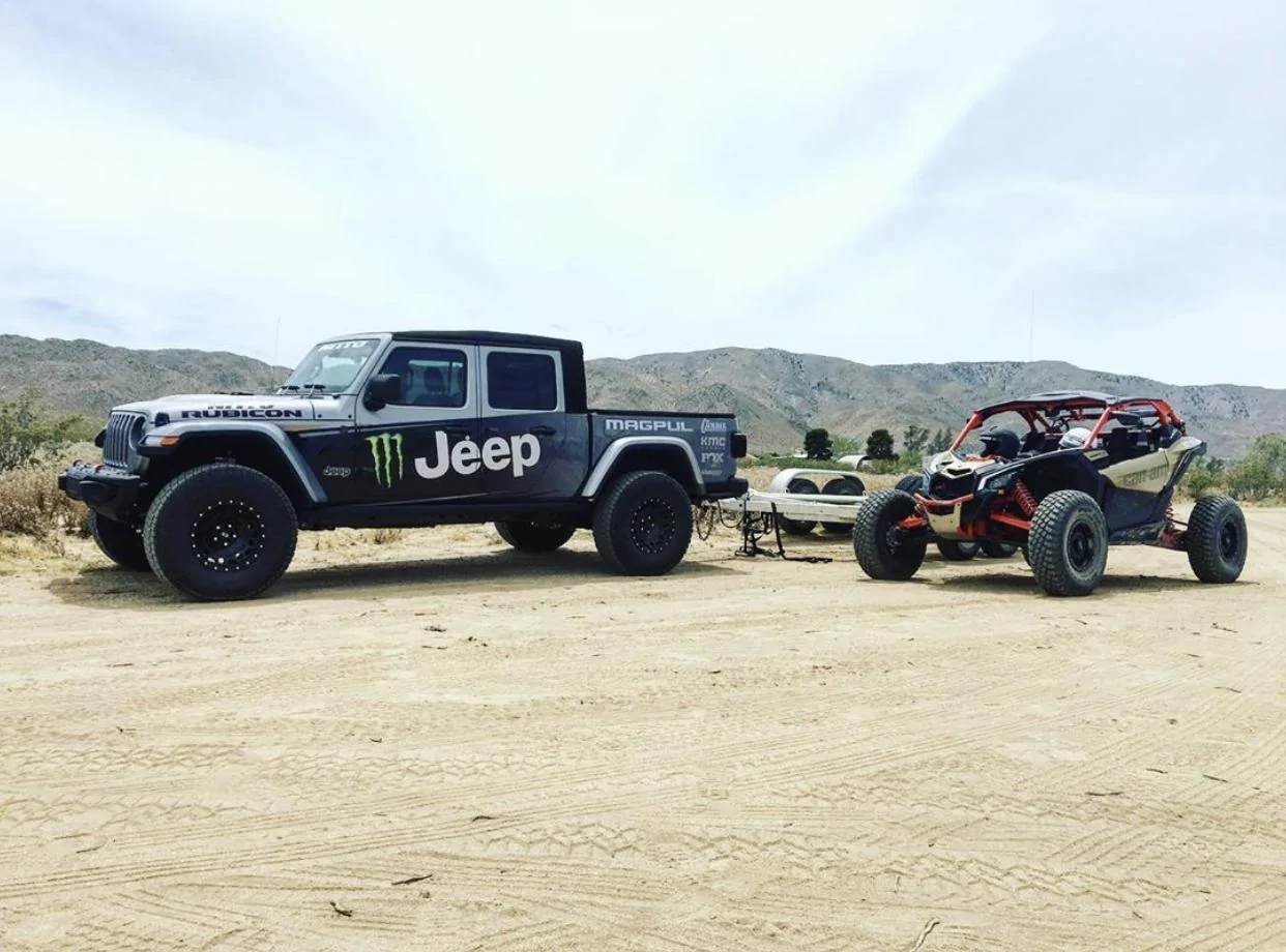 Jeep Gladiator Request: Gladiators with soft tops B842F84B-D136-4EB0-93F4-0D7D1705F656